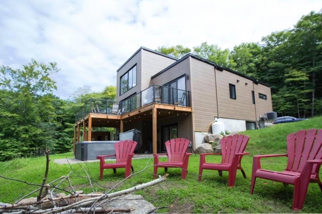 Chalet Serenity - Mont Tremblant Ski - Spa Sauna Wifi Tv Privet Chic Modern House Villa La Conception Dış mekan fotoğraf